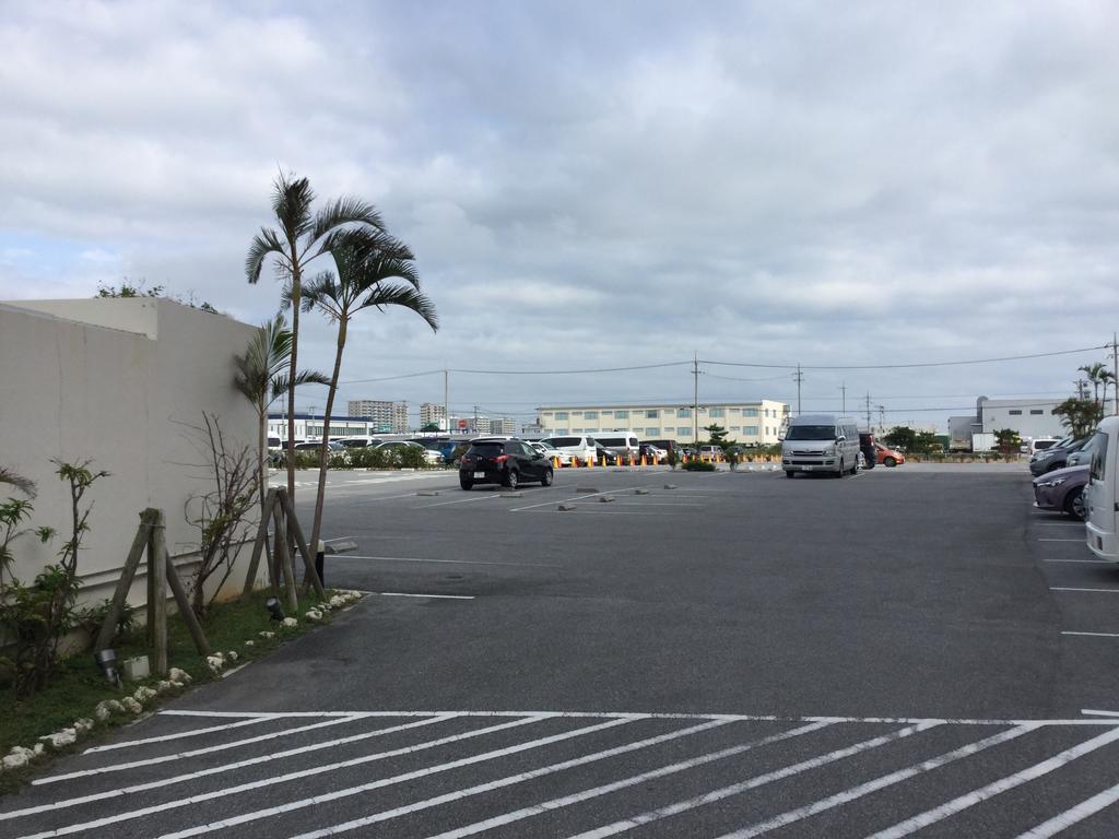 Hotel Gran View Garden Okinawa Tomigusuku Екстер'єр фото